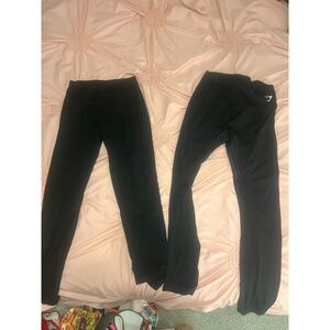Leggings Bundle – Gymshark Small & Fashion Nova One Size (2 Pack)